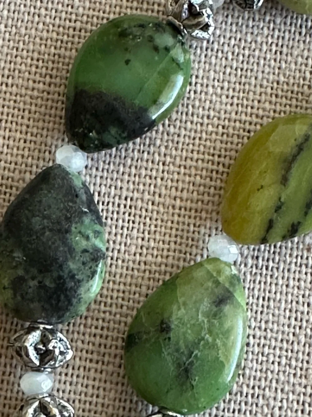 22 inch Beautiful Canadian Jade bead necklace NWOT - Picture 12 of 14